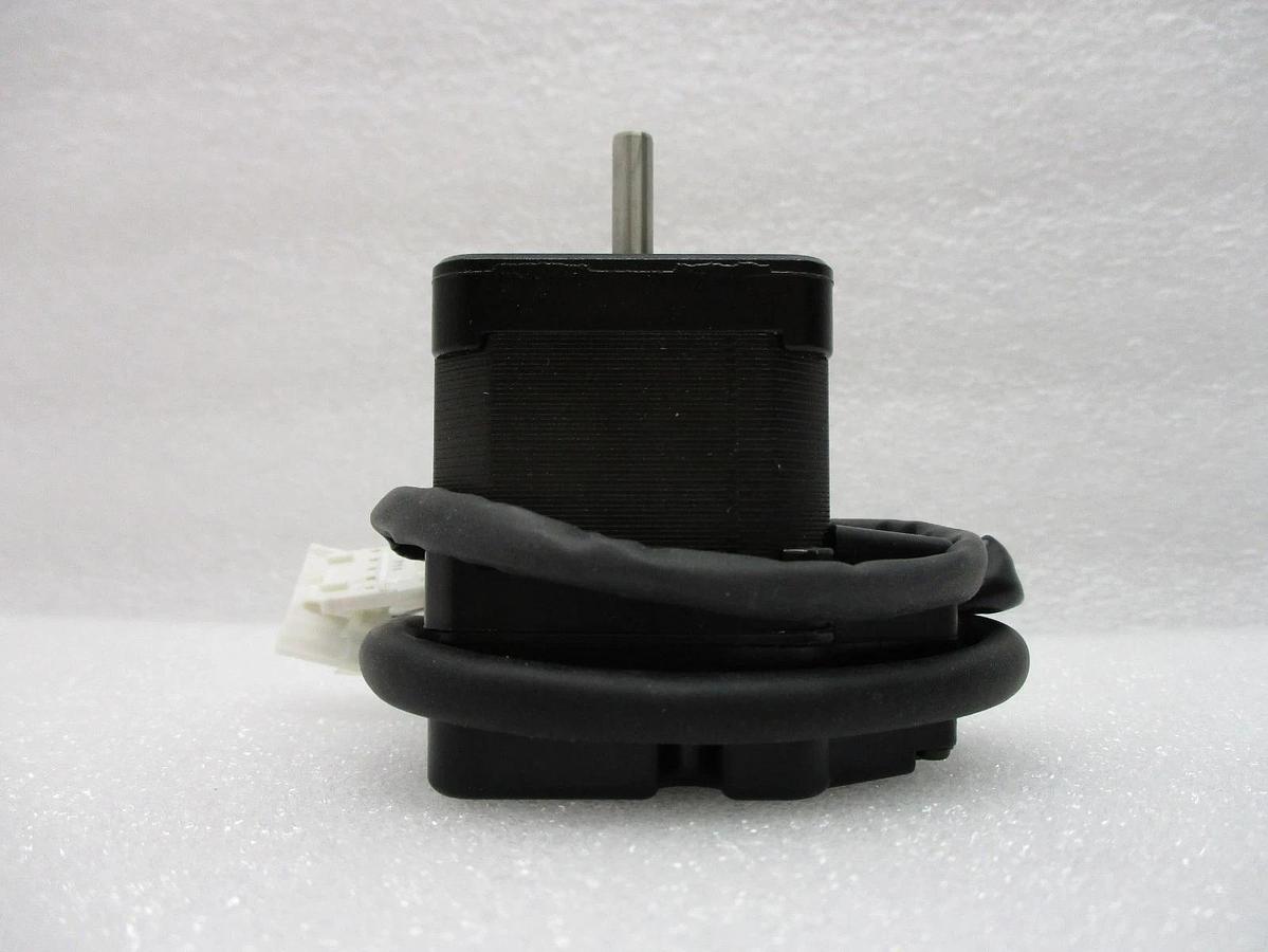 Used Sanyo Denki 103F5508-70XE42 Stepping Motor StepSyn TEL Lithius Working Surplus