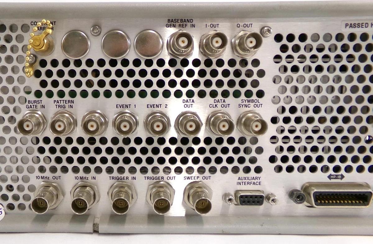 Used Agilent Technologies E4432B ESG-D Series Signal Generator ESG-D3000B Untested