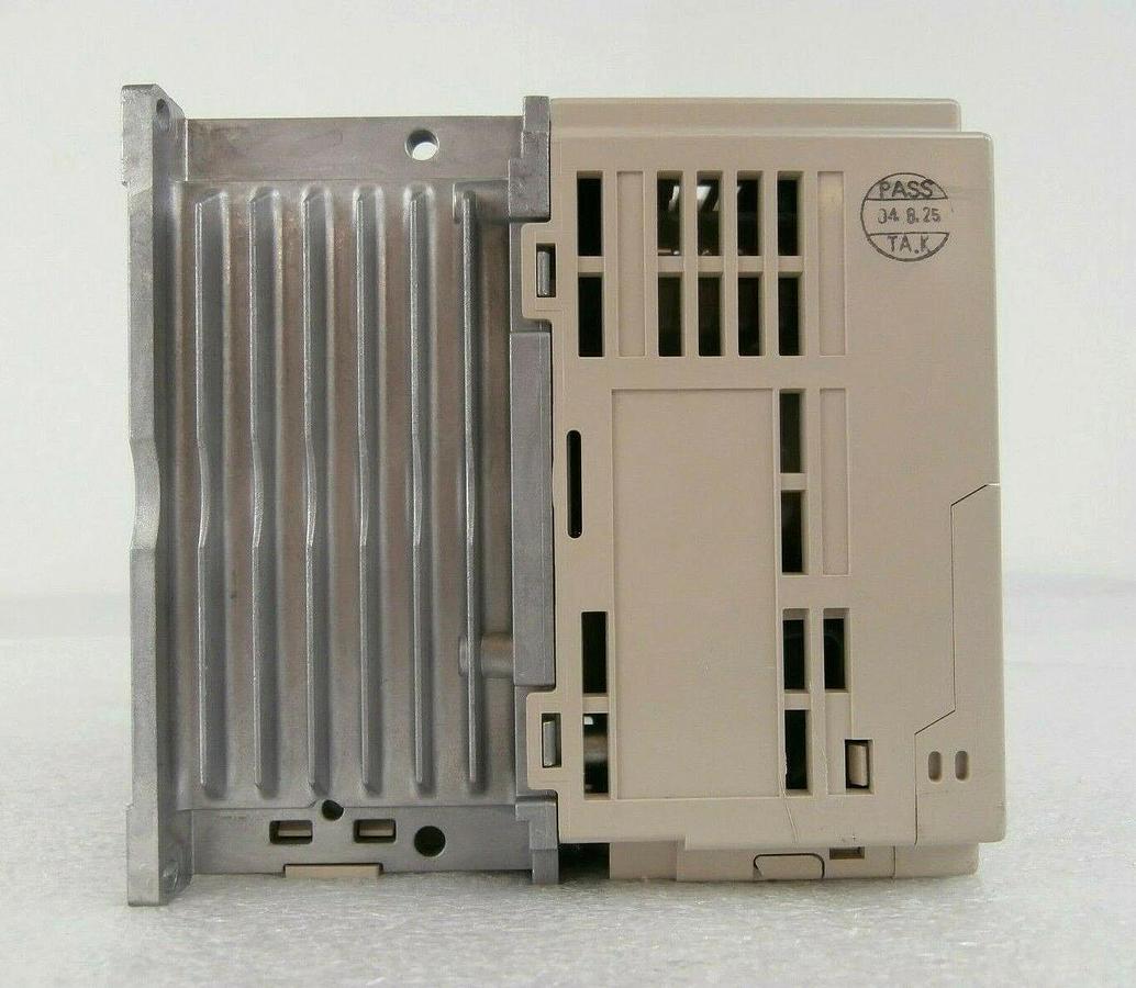 Used Yaskawa Electric CIMR-V7AA21P5 Inverter Drive VS Mini V7 Nikon NSR System Spare