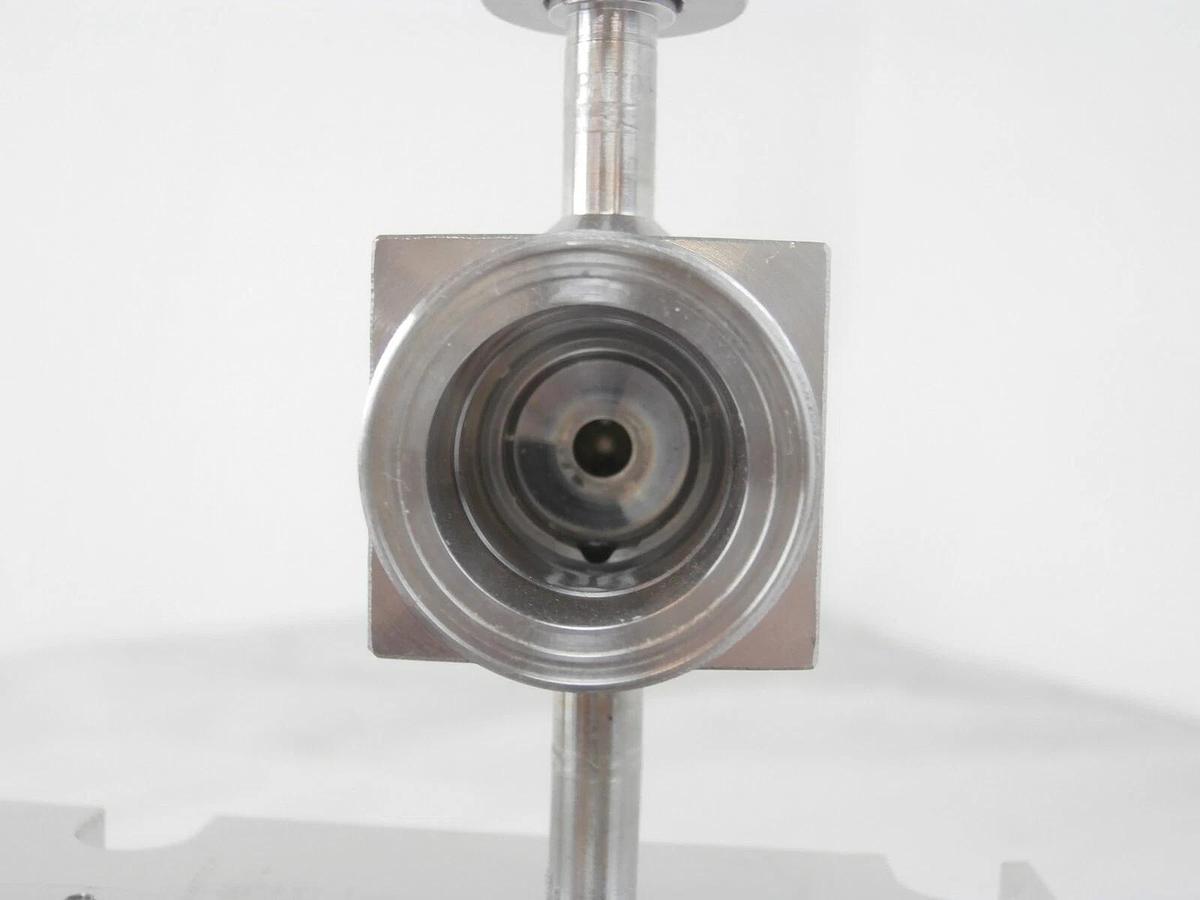 Used AMAT Applied Materials 0240-32230 SACVD Ampule Body Only 5K P5000 Spare