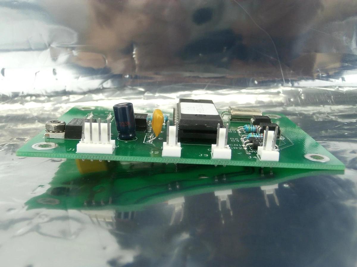 Used Ultratech Stepper 03-15-05643 Theta Vac/Chuck Clamp Board PCB 4700 Titan Used