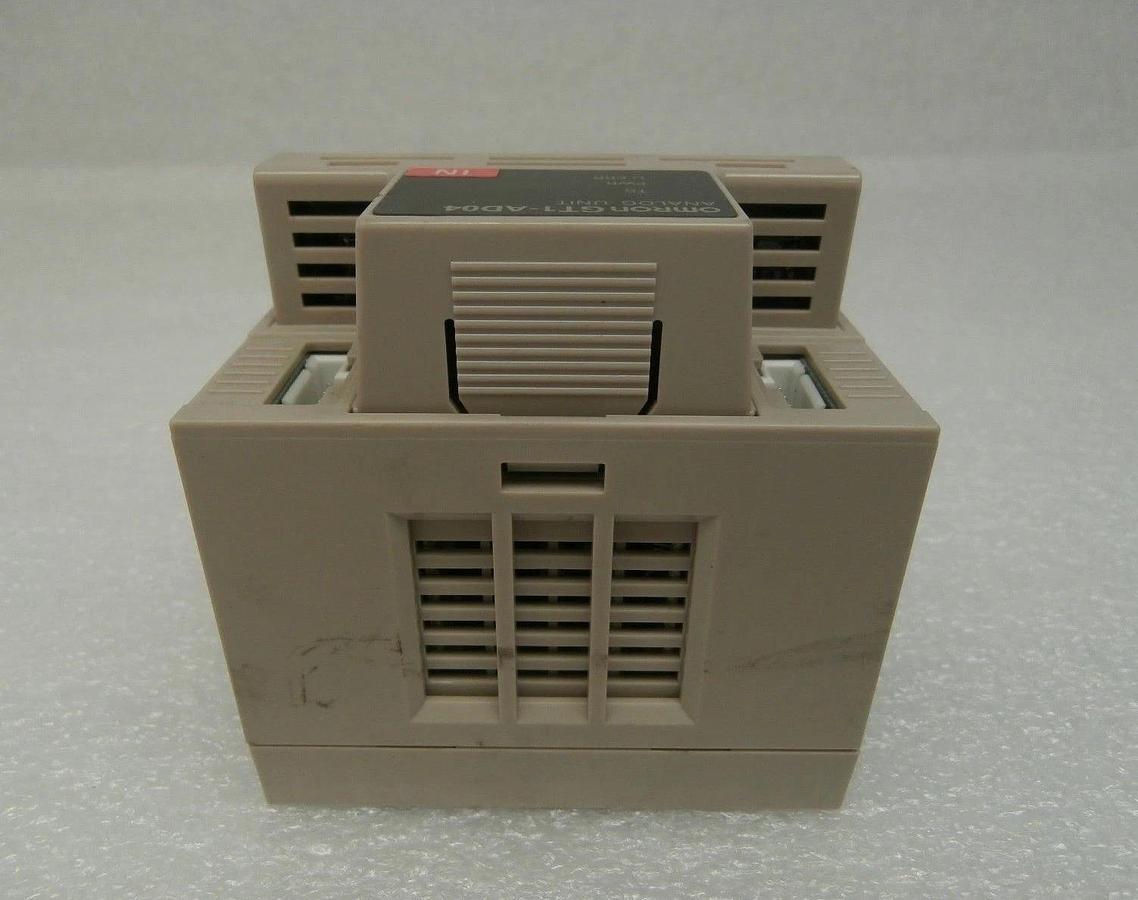 Used Omron GT1-AD04 Analog Unit 4 Point Input Module AD04 Used Working