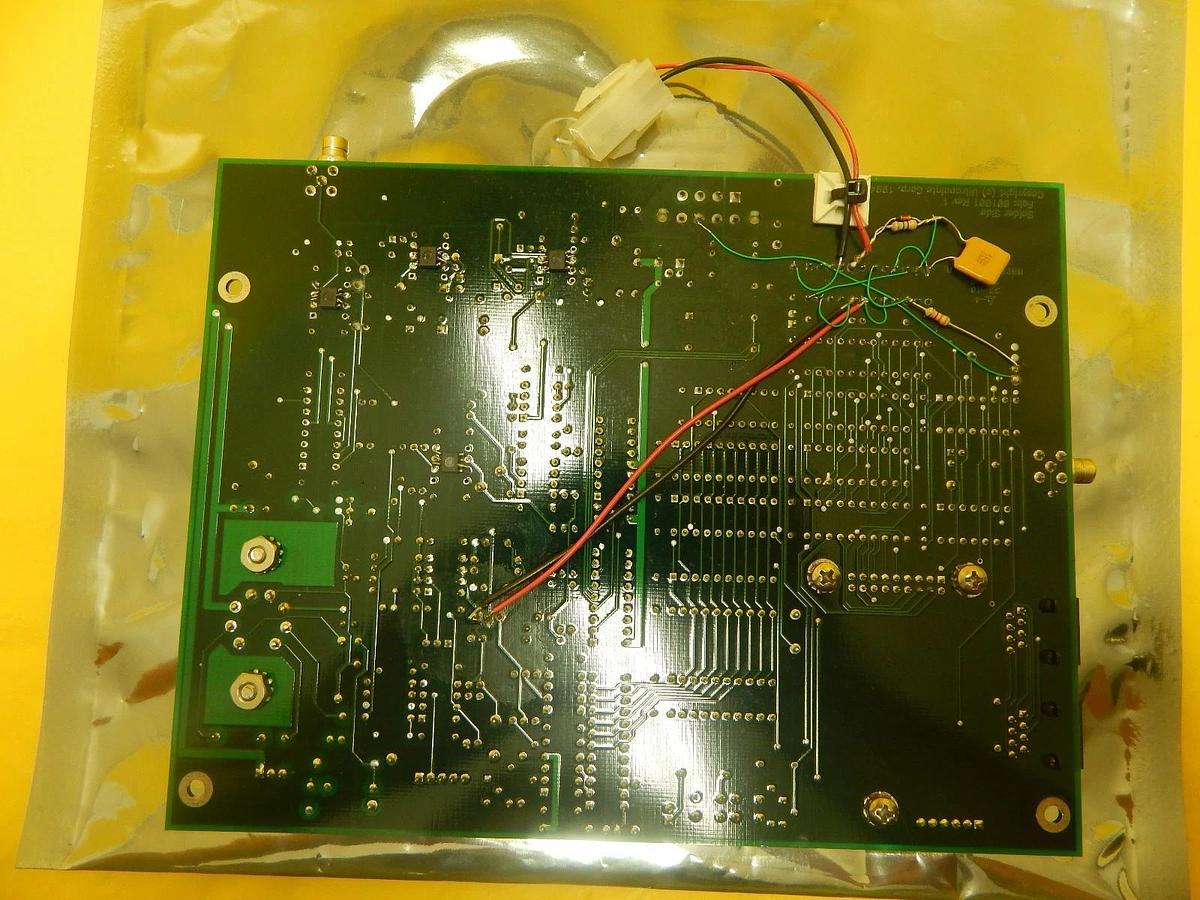 Used Ultrapointe 001000 Fast Z Controller PCB Rev. A KLA-Tencor CRS-3000 Used Working