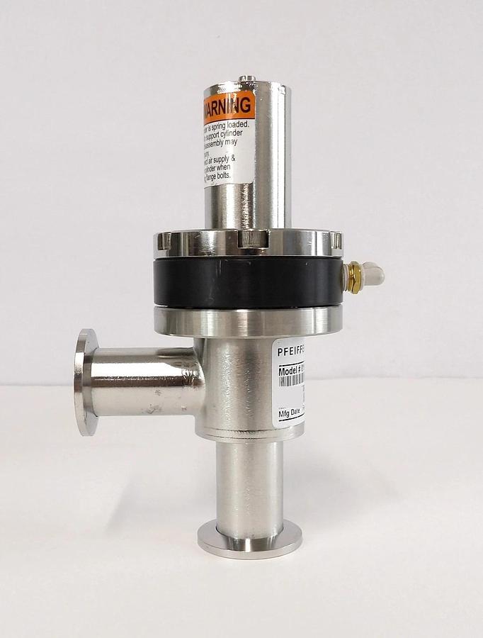 Used Nor-Cal Pfeiffer 0190-22670 Pneumatic Angle Valve AMAT Reseller Lot of 2 Working