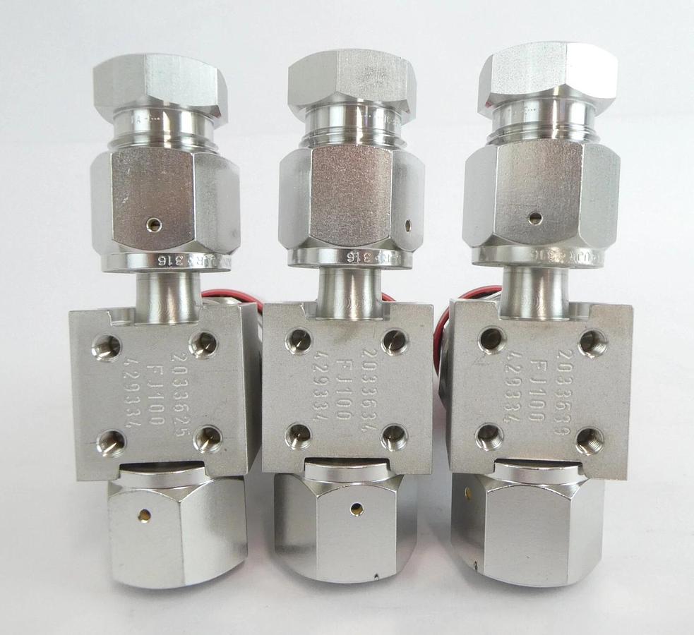 Used Fujikin 316L Manual Diaphragm Valve Reseller Lot of 9 Working Surplus