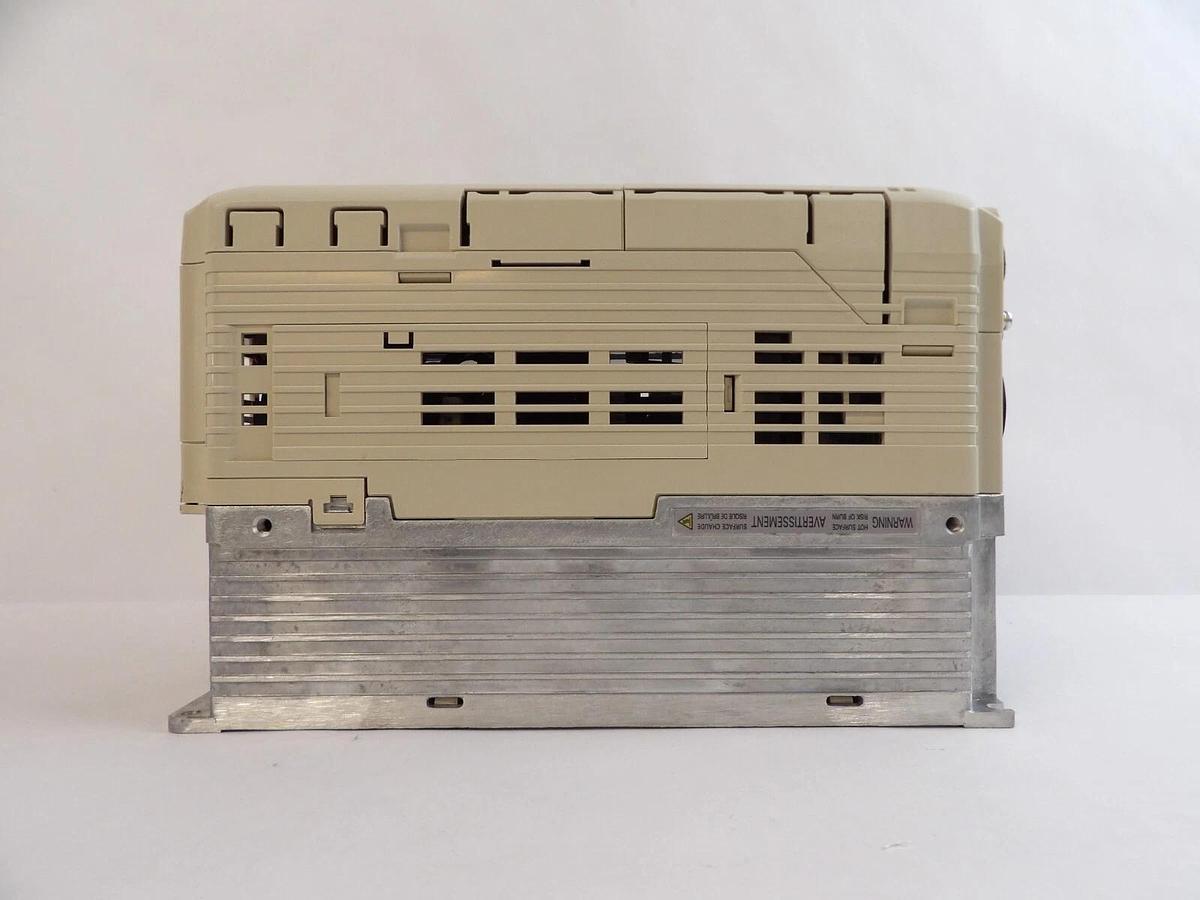 Used Yaskawa CIMR-AA2M0030FAA Digital Operator Inverter AC Drive A1000 Working Spare