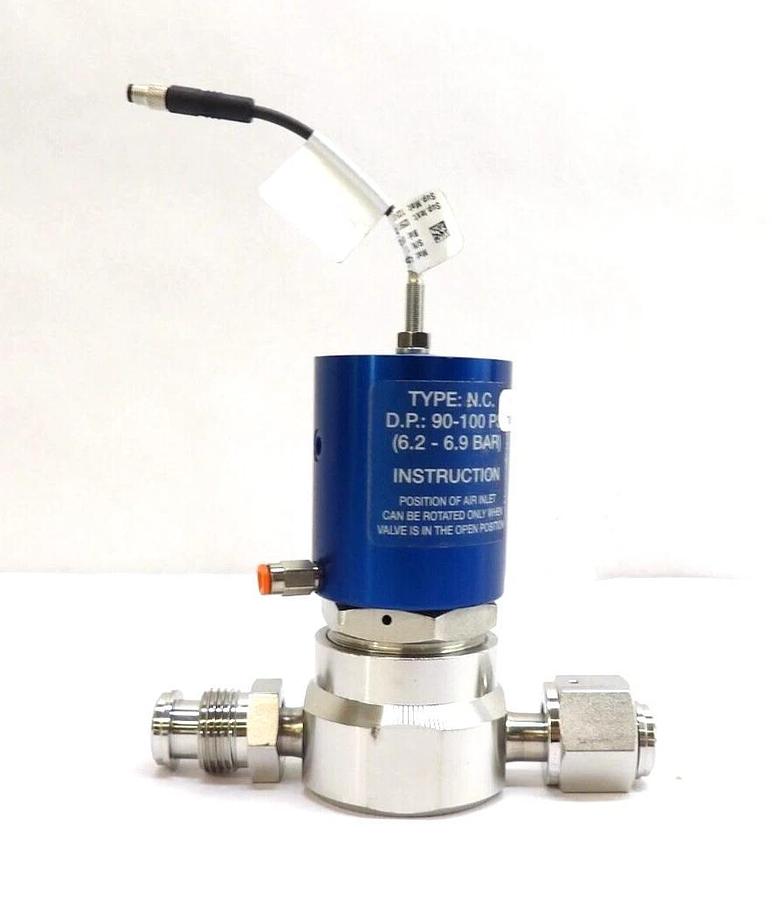 Used Fujikin SPDSA 500 90-100 PSI FVCR Pneumatic Diaphragm Valve Lot of 7 Working