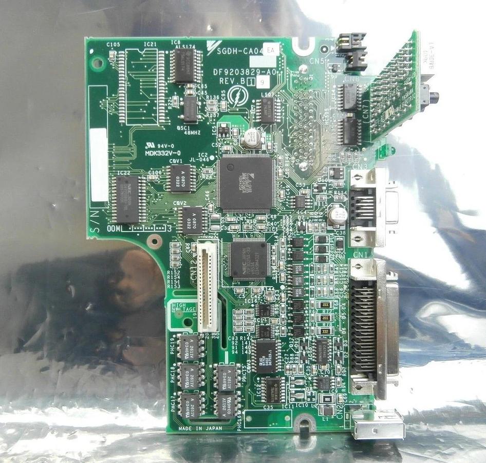 Used Yaskawa Electric SGDH-CA04EA Servo Drive PCB DF9203829-A0 Used Working