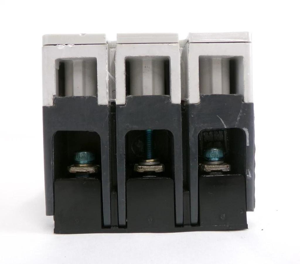 Used Eaton EGS3100FFG 3-Pole Industrial Circuit Breaker E125S Lot of 2 Working