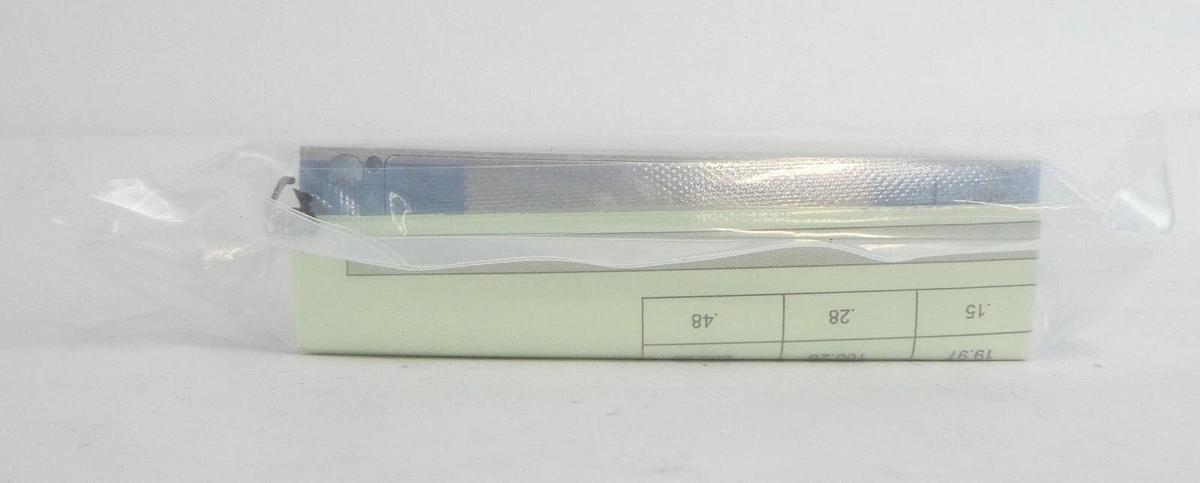 Pivotal 32-03379 Mass Flow Controller MFC 200 SCCM AMAT 0190-62534 Lot of 4 New
