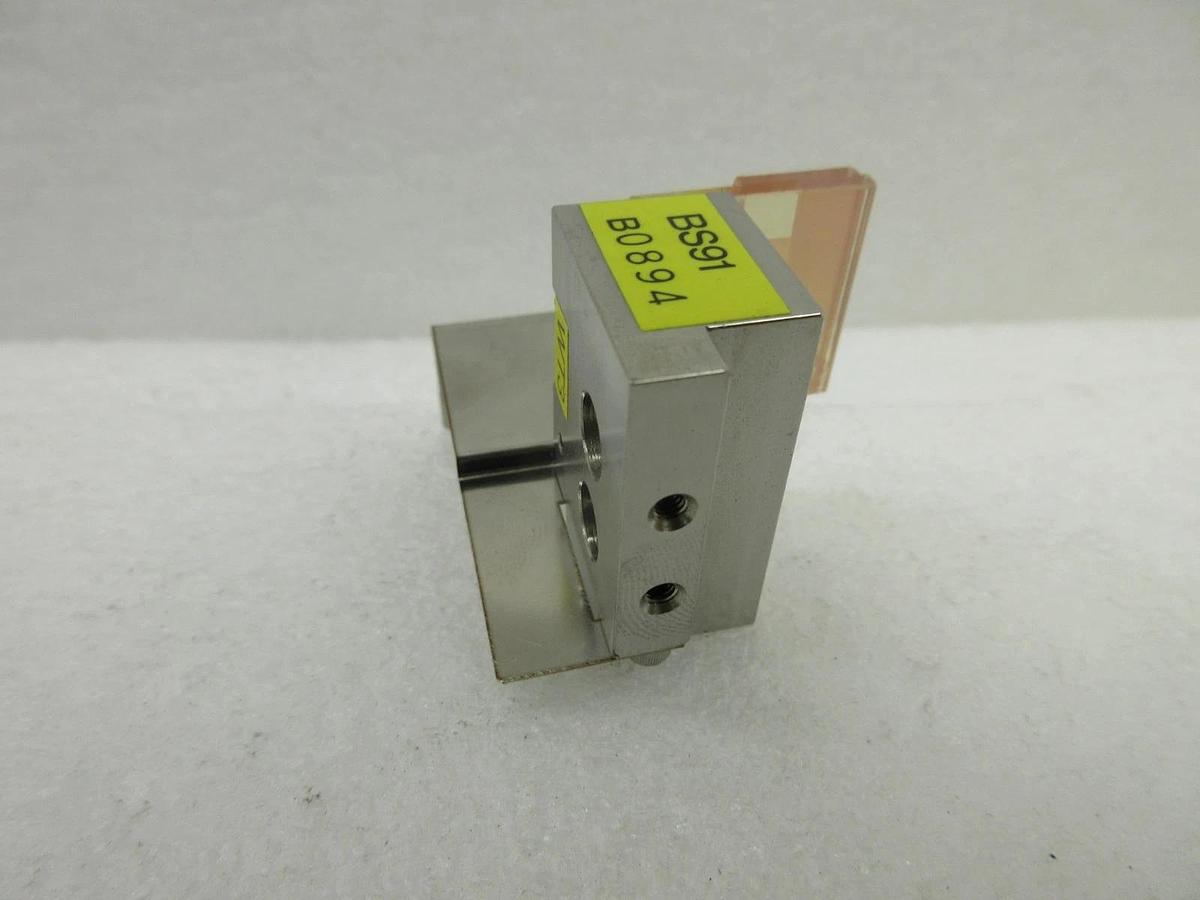 Used Nikon Precision BS91 WT Linear Scale NSR-S306C DUV Scanning System Working