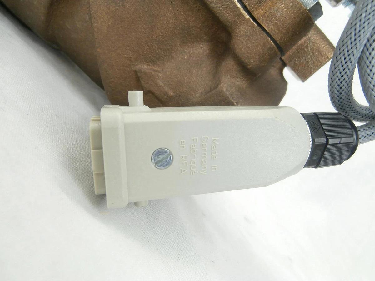Used Ametek 038936 Air Blower Assembly DR101BX9M Alcon UACD8 Edwards TPU Working
