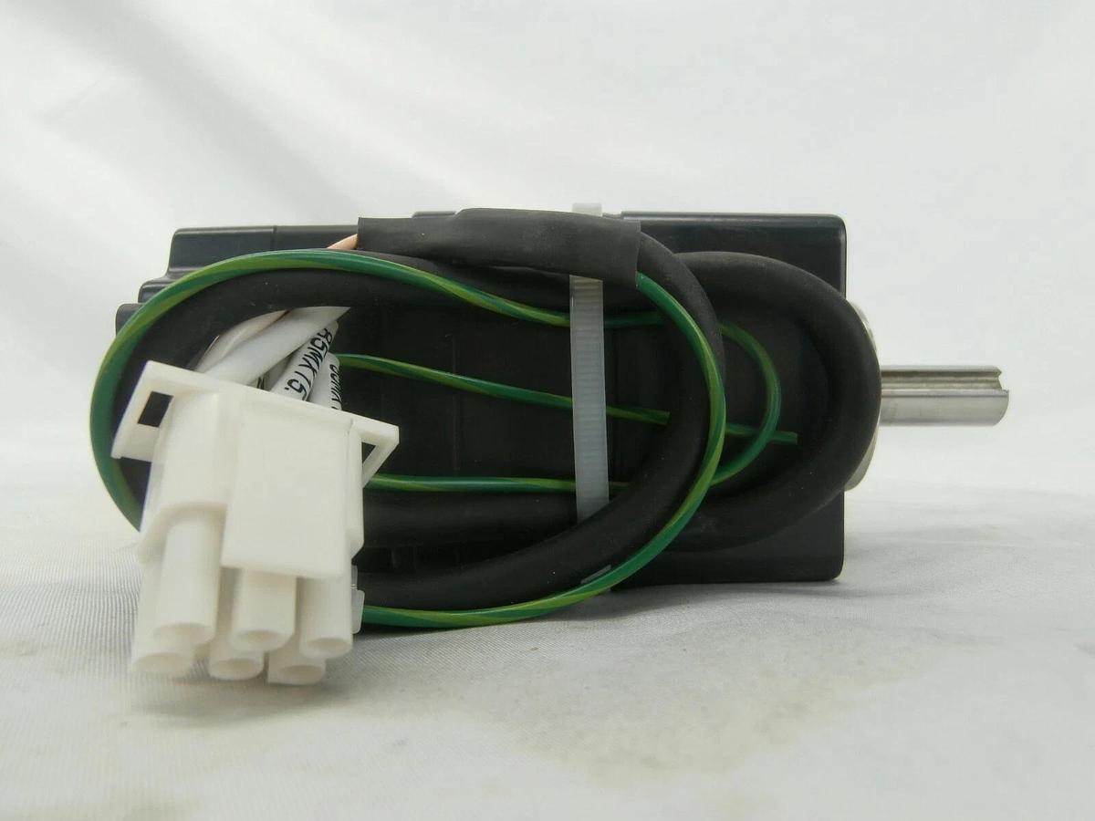 Used Oriental Motor PK564AW-P50 5-Phase Stepping Motor VEXTA Working Spare