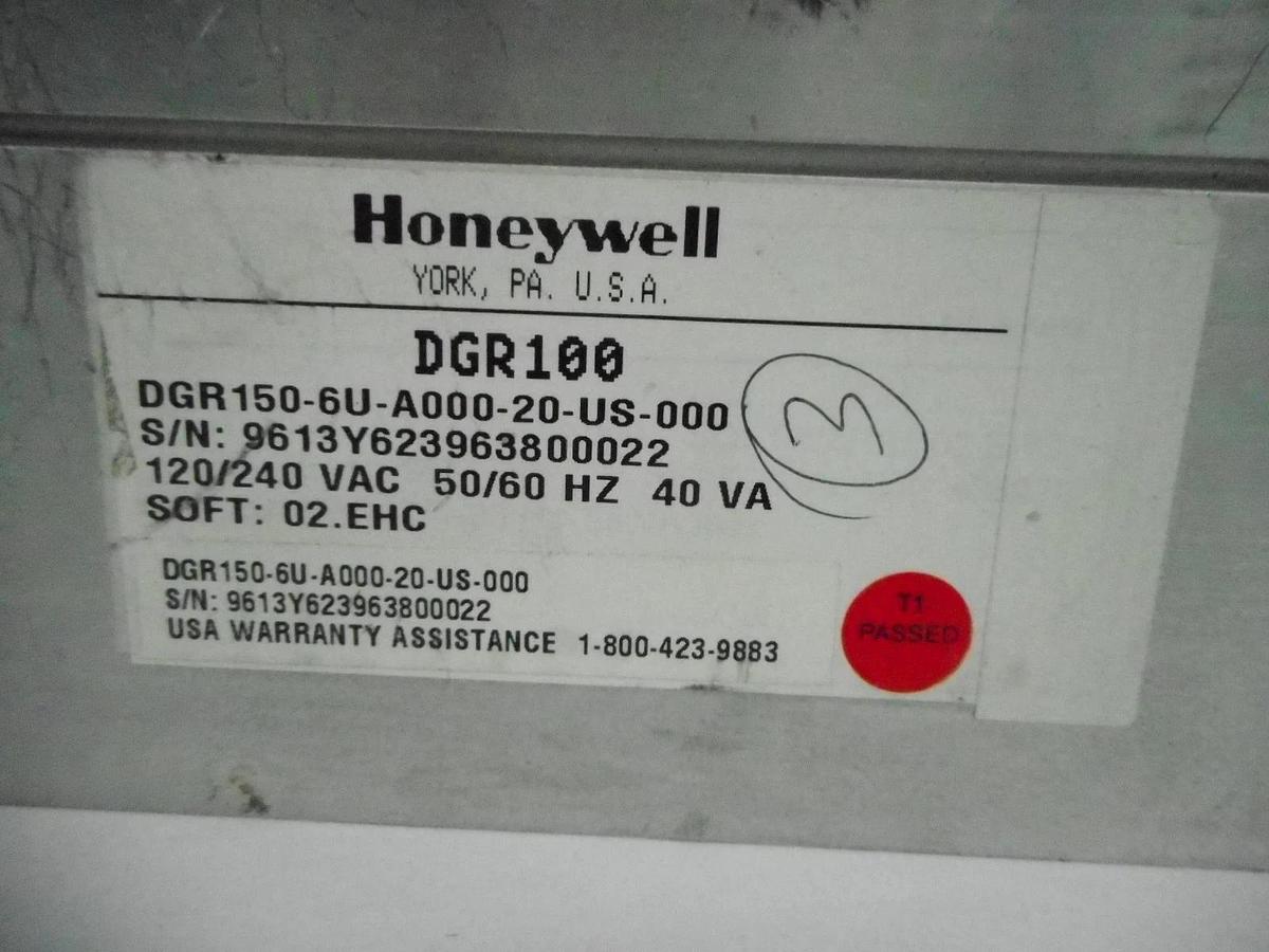 Used Honeywell DGR150-6U-A000-20-US-000 Digital Graphic Recorder DGR100