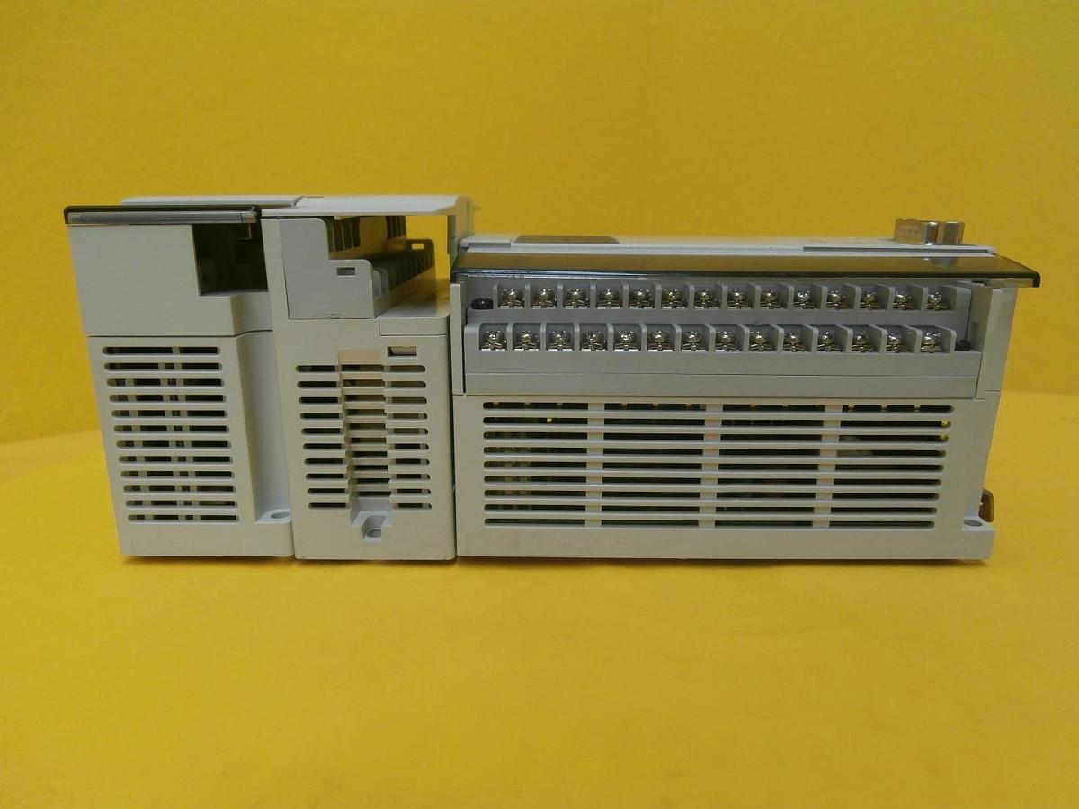 Used Mitsubishi FX1N-40MR-ES/UL PLC Control Assembly MELSEC FX2N-16EYR FX0N-3A Used