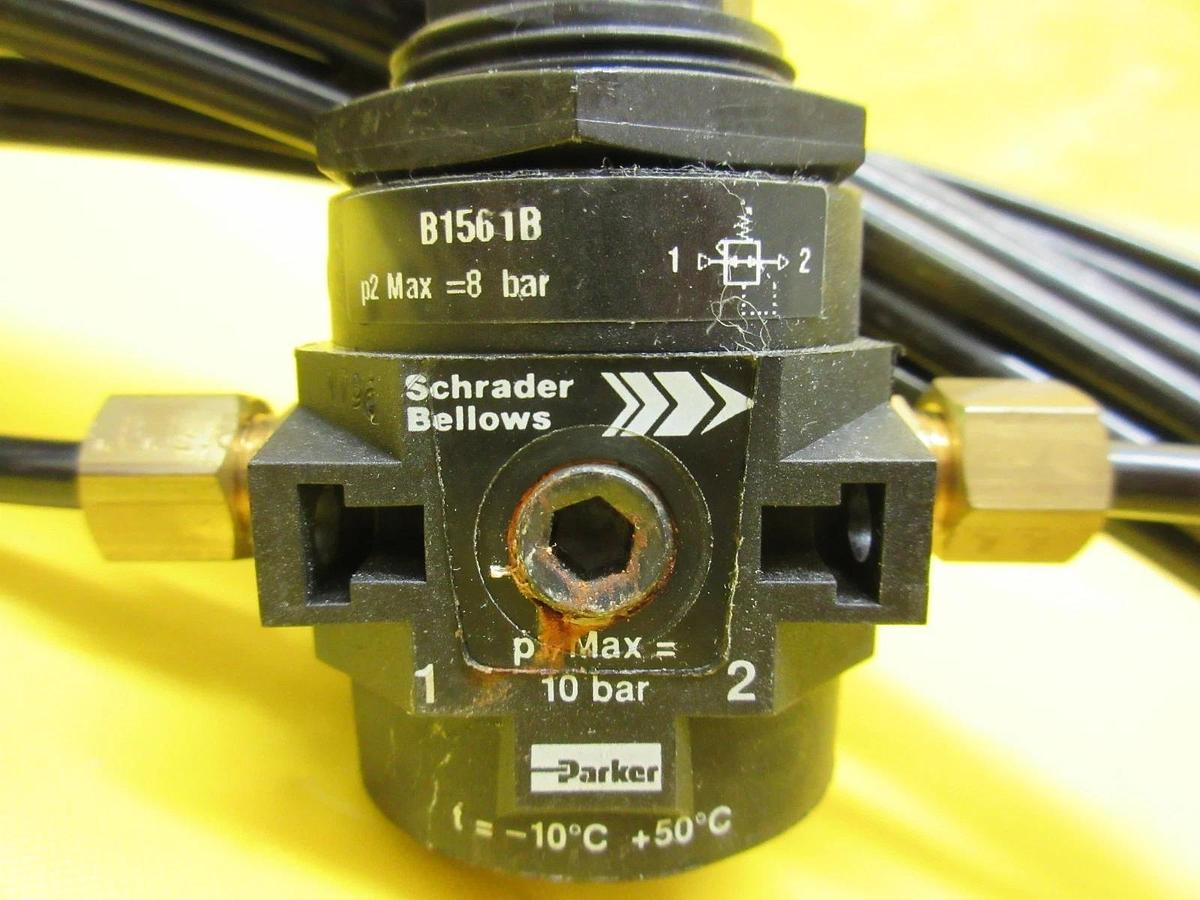 Used Oxford Instruments 1108-096 U.D.C. Pneumatic Unit JEOL JEM-2010F Used Working