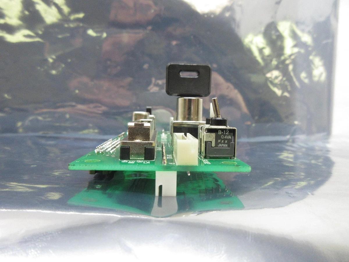 Used Shinko 3ASSYC80630 Operator Interface PCB with Key M173A 2/2 Asyst VHT5-1-1 Used