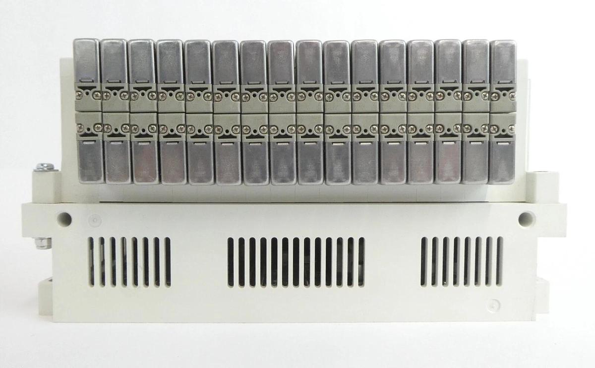 Used SMC VV5Q11-16-X3104V 16-Port Manifold EX420-SDN1 AMAT Working Surplus