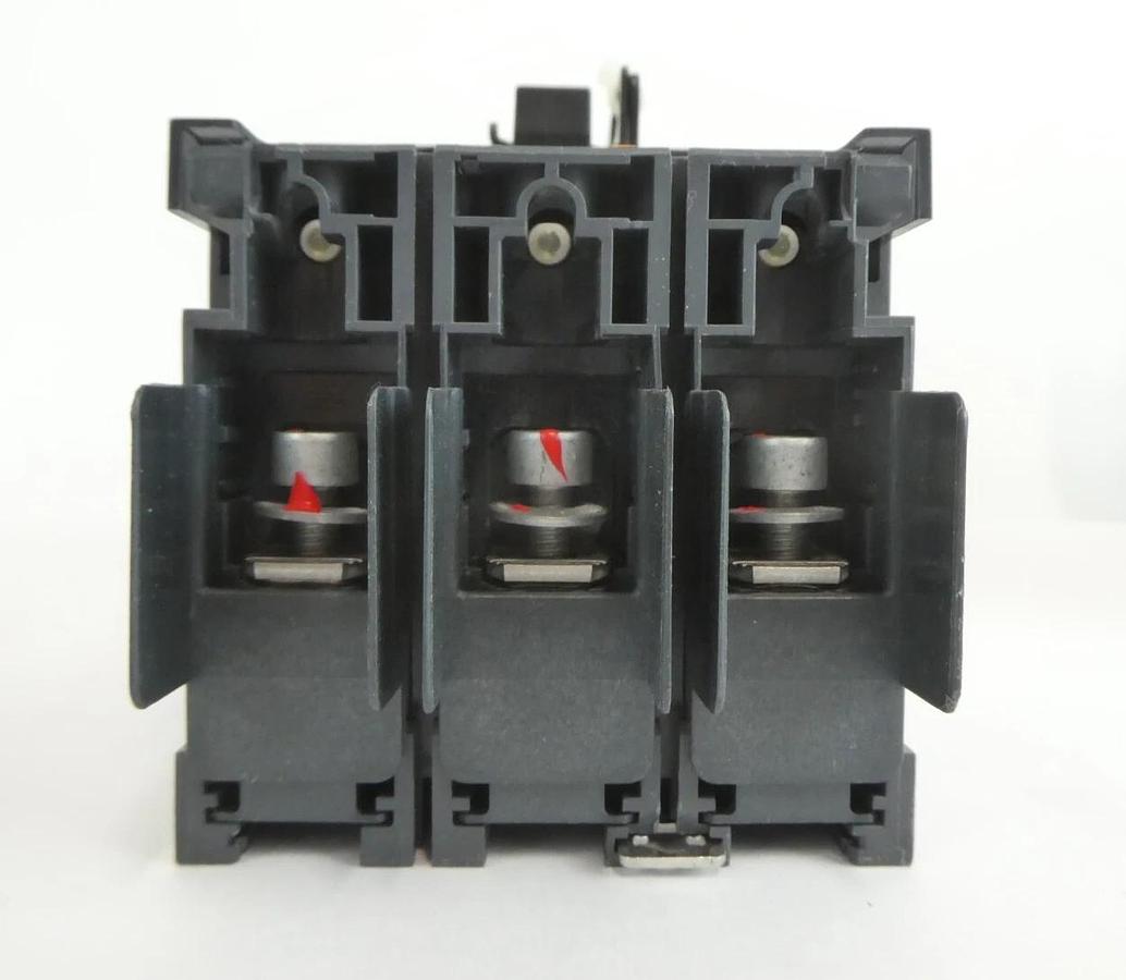 Used Schneider Electric BGF36025 3 Pole Circuit Breaker PowerPacT Lot of 3 Working