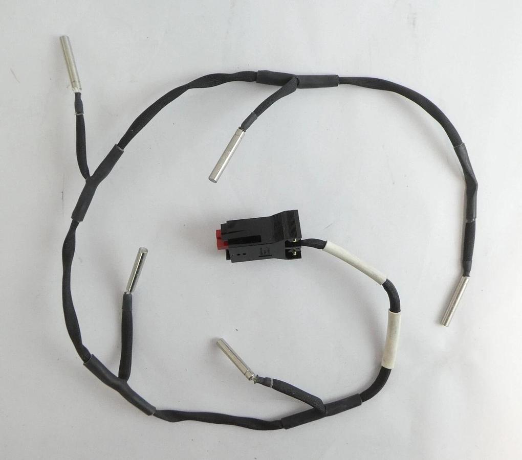 Used Lam Research EBRTS5002 Firerod Cartridge Heater Assembly 678-A65676-001 Lot of 8
