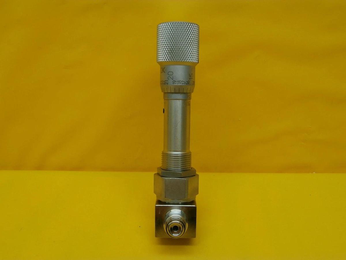 Used Swagelok SS-4BMG-VCR Metering Bellows Sealed Valve NUPRO Used Working