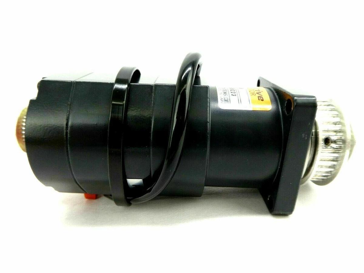 Used Harmonic Drive RP-11-250-5B Hi-T Drive Step Motor Nikon NSR-S204B Working Spare