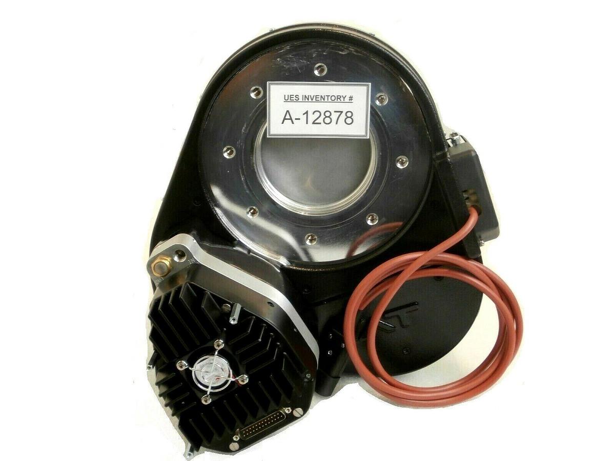 Used VAT Series 65.0 Pendulum Control and Isolation Valve 98800 Copper Exposed Used