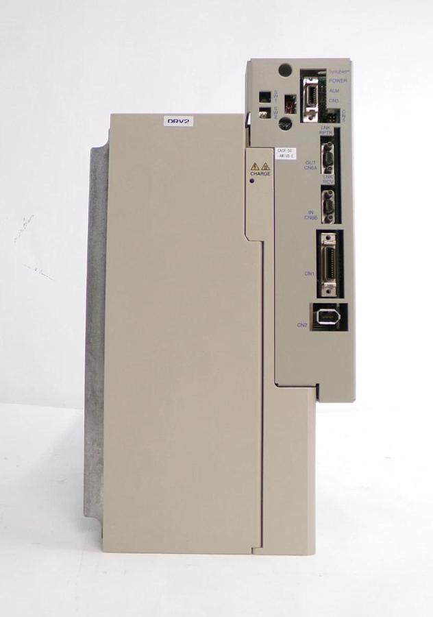 Used Yaskawa Electric CACR-50-AM1VB-E Servo Drive SERVOPACK Lot of 2 Working