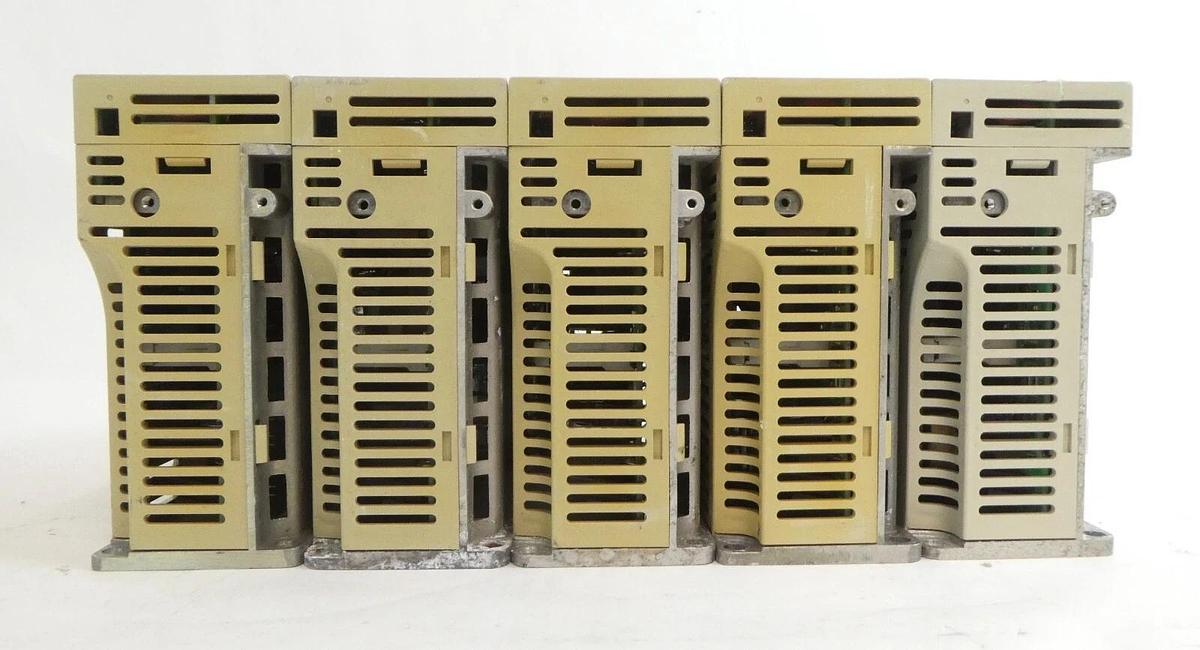 Used Yaskawa Electric SGDA-01AS SGDA-02AS Servo Driver Servopack Lot of 14 Working