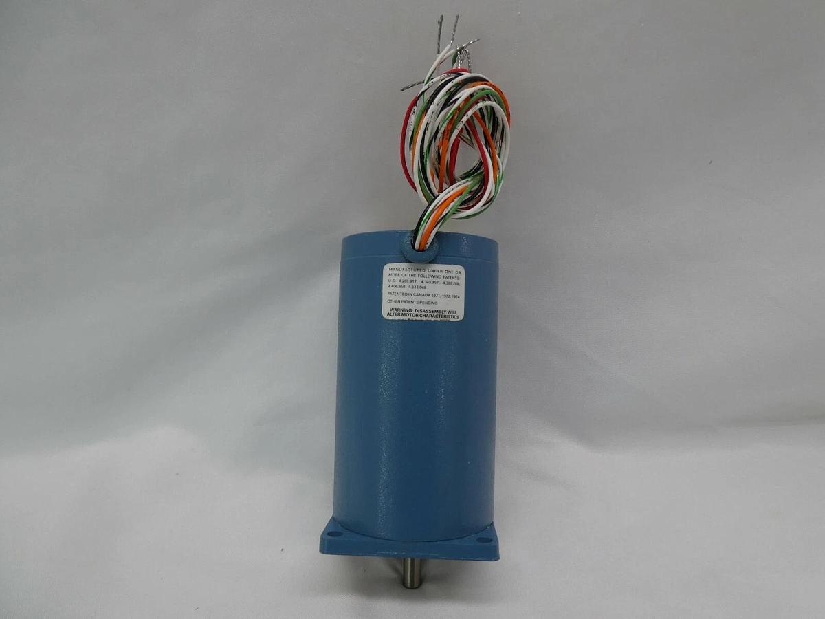 Used Superior Electric M063-LE06 Stepping Motor SLO-SYN Mattson 551-06218-00 New