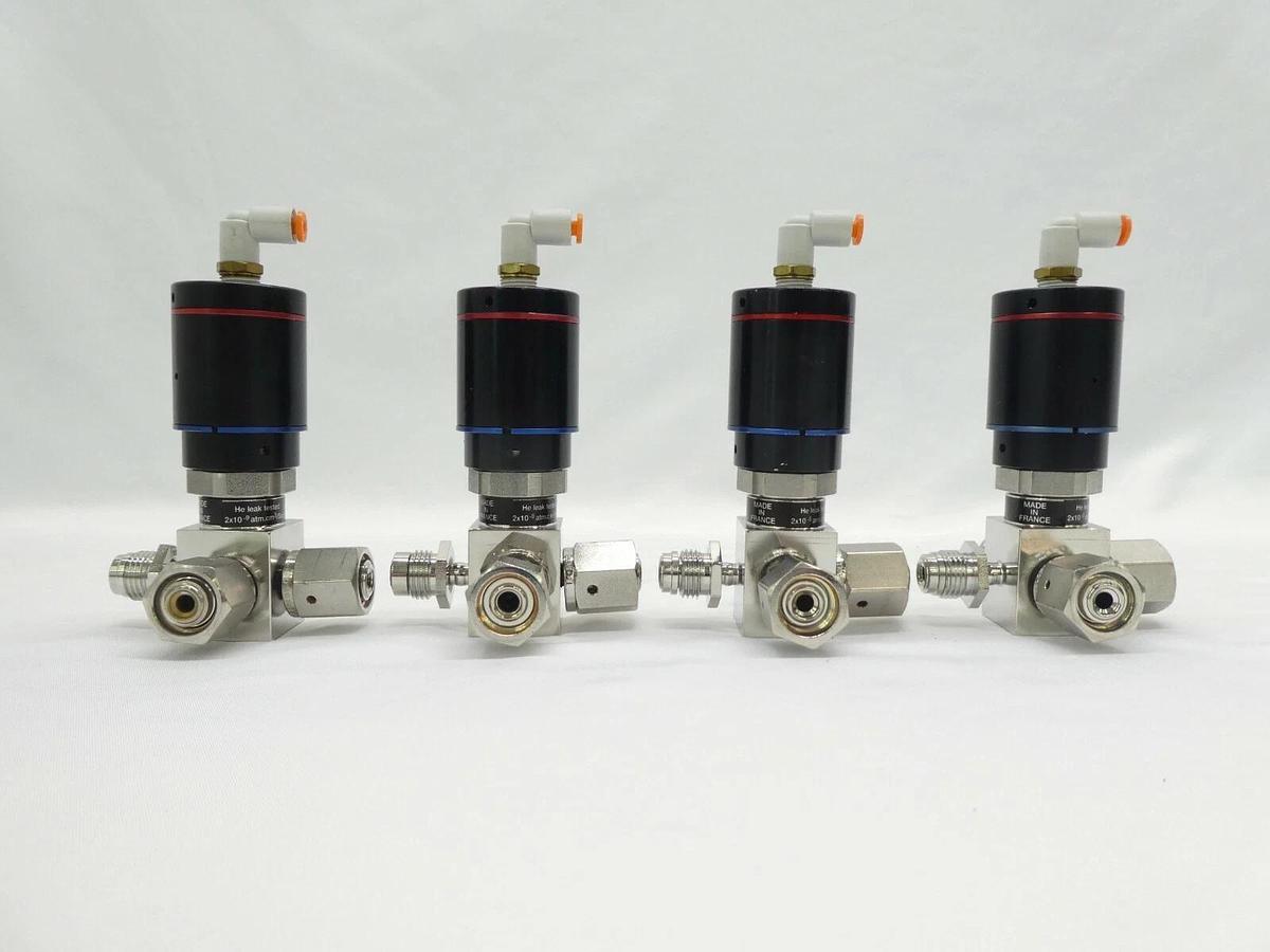 Used Qualiflow 2x10-9atm.cm3/Sec 4-Way Pneumatic Valve Lot of 4 Working Surplus
