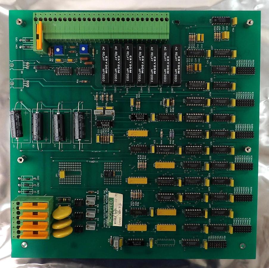Used Matrix Integrated Systems 1000-0073 Cluster Tool Phase Monitor PCB Working