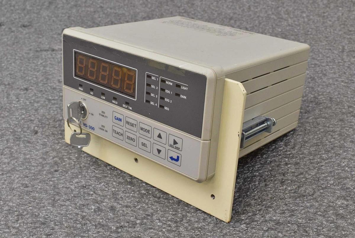 Used Keyence VG-300 Laser Scan Diameter