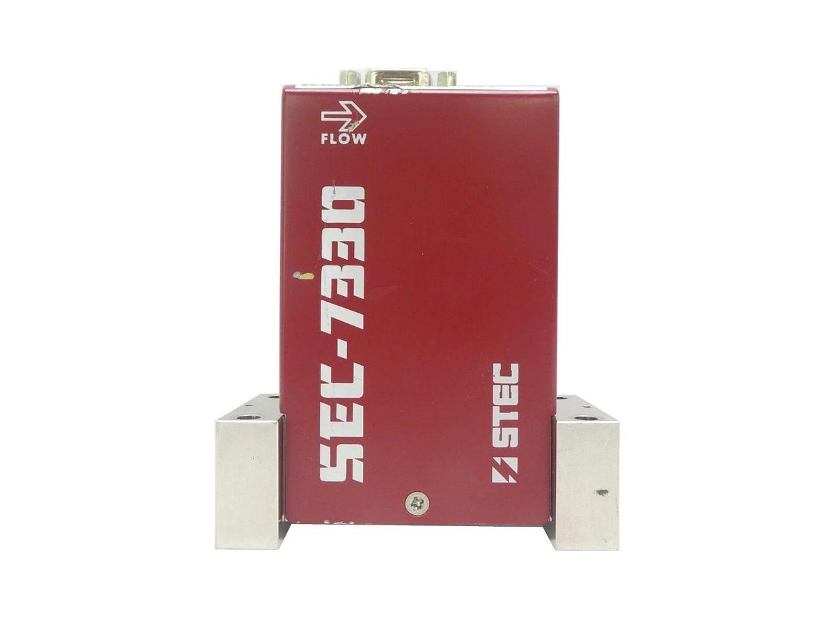 Used STEC SEC-7330M Mass Flow Controller MFC SEC-7330 100 SCCM CHF3 Working Surplus