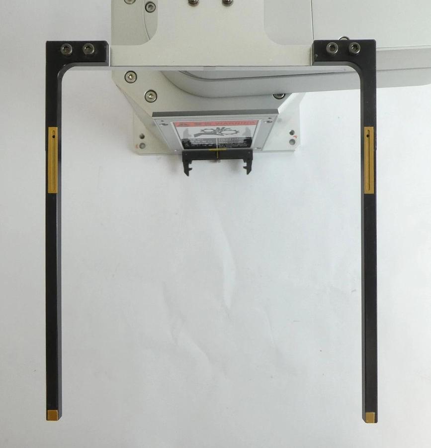 Used Nikon 4K177-955-2 RD Reticle Transfer Robot With End Effector NSR Series Working