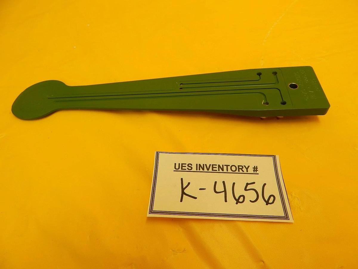 Used Novellus Systems 0275-727375 Robot Wand Paddle Arm End Effector Fork Working