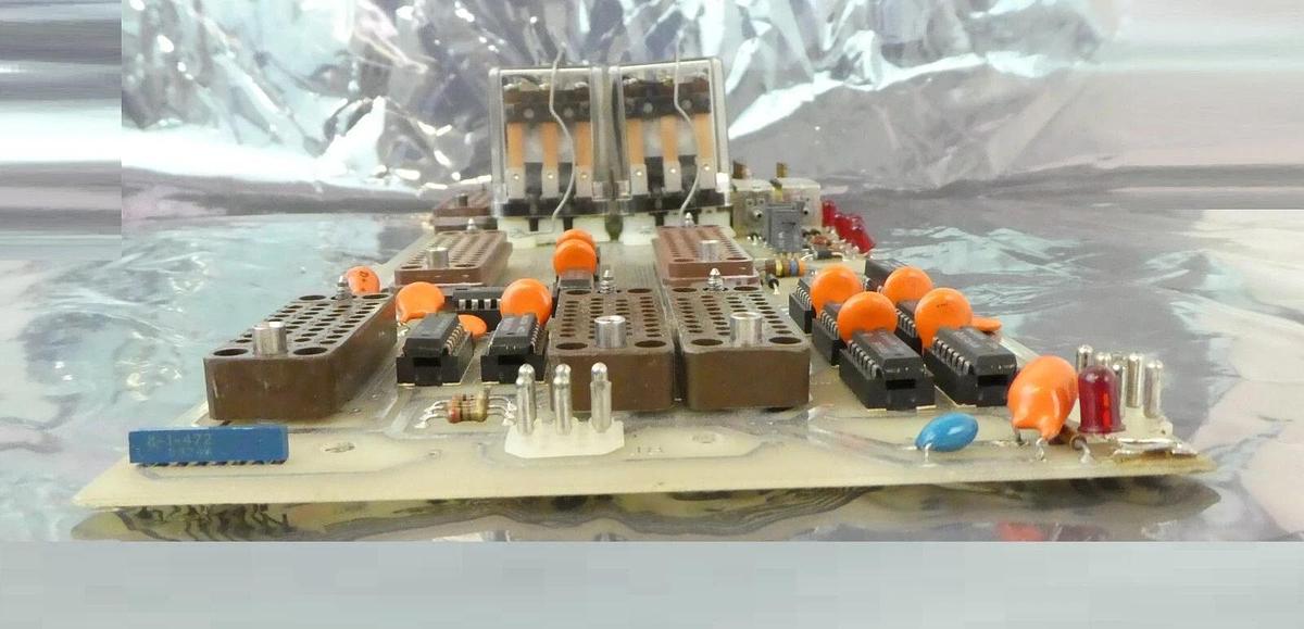 Used Varian Semiconductor Equipment F8382001 Autoload Interface PCB Extrion Working