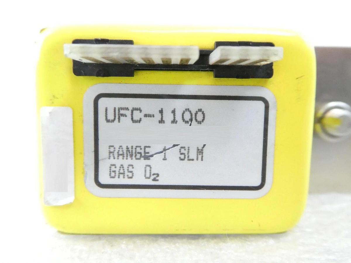 Used UNIT Instruments UFC-1100 Mass Flow Controller MFC AMAT 3030-01366 Working