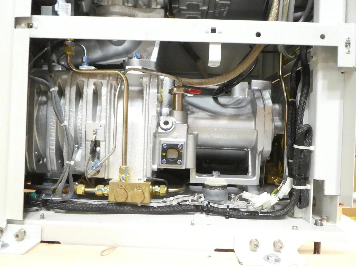 Refurbished iH 1800 Edwards NGS949000XS Vacuum Dry Pump IH800 Manufacturer Refurbished
