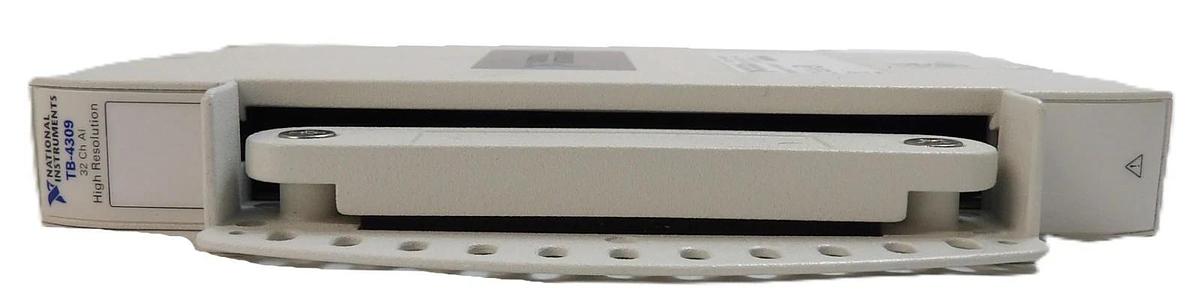 TB-4309 National Instruments 142197B-01L PXI Express Card TB-4309(ST) New Spare
