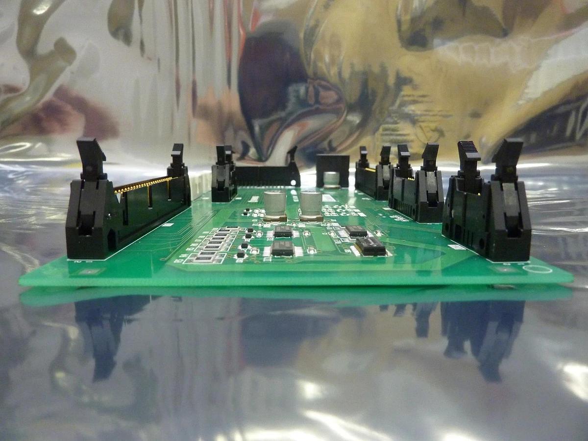 Used Shinko Electric SCE93-100008-C1 LPCN-2A-1 Interface PCB SBX08-000035-11 Used