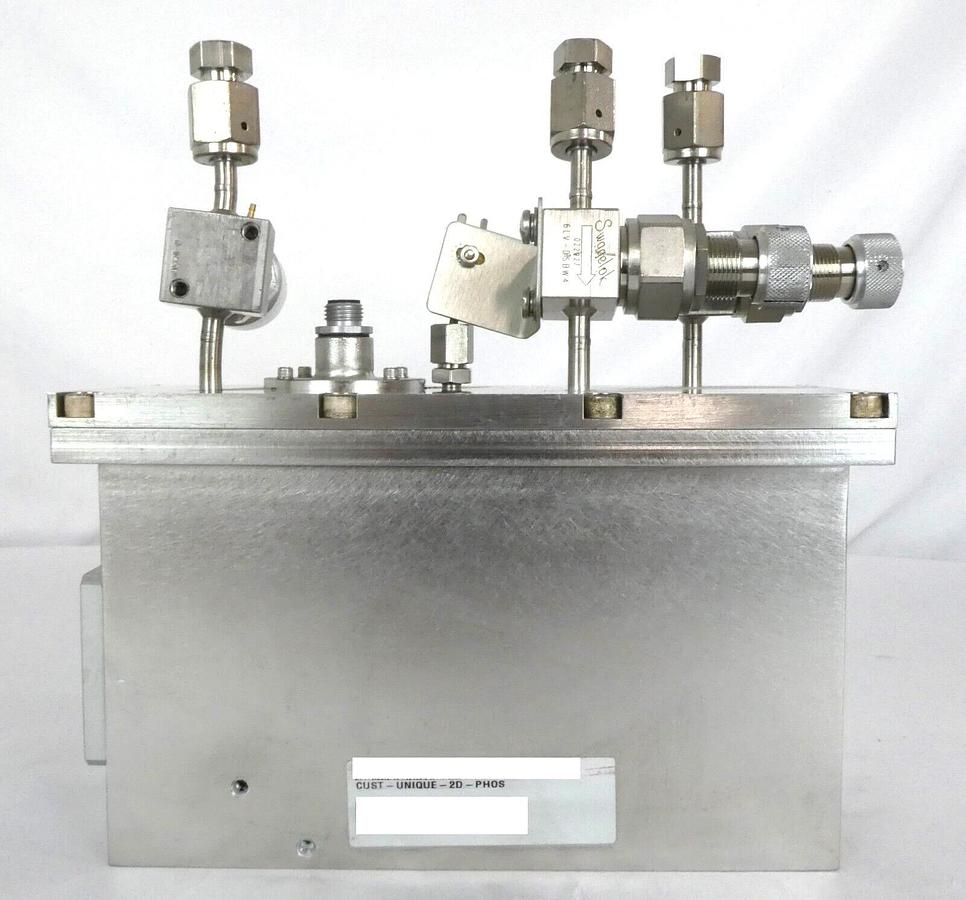 Used ATMI Packing CUST-UNIQUE-2D-PHOS Ampule Bubbler CVD P5000 Lot of 4 Working