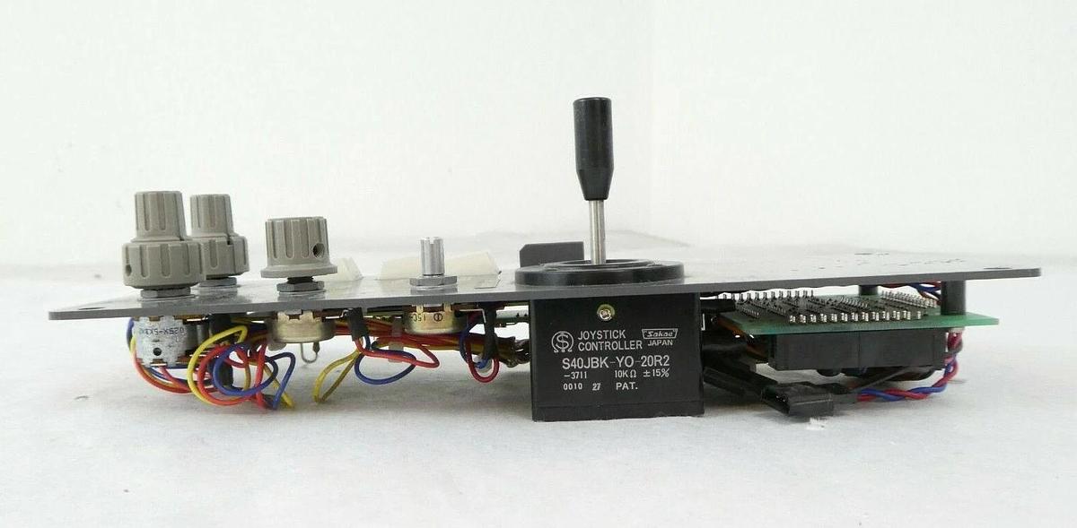 Used Nikon 2S070-043 Microscope Panel 2S700-552 OPTISTATION 3 Missing Knob Working