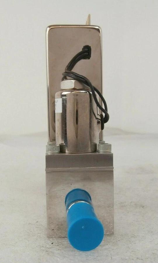 Used Brooks 5964C2MAL25KA Mass Flow Controller MFC Novellus 22-10523-00 Working Spare