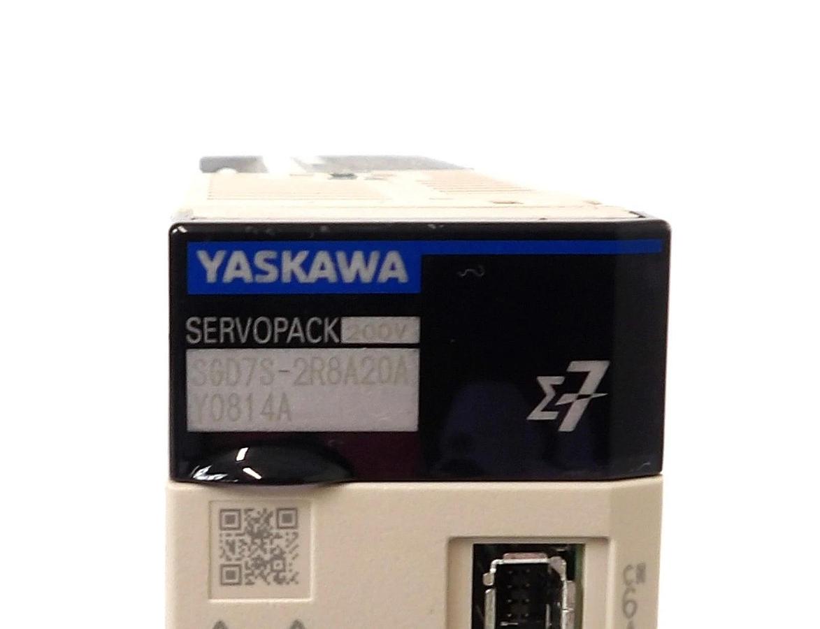 Used Yaskawa Electric SGD7S-2R8A20AY0814A Servo Drive Sigma-7 SERVOPACK Working