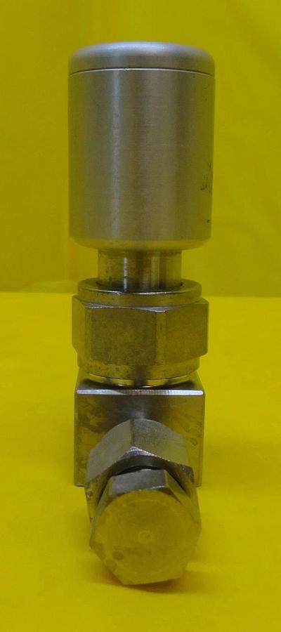 Used Swagelok SS-BNV51-C Bellows Sealed Valve NUPRO Used Working