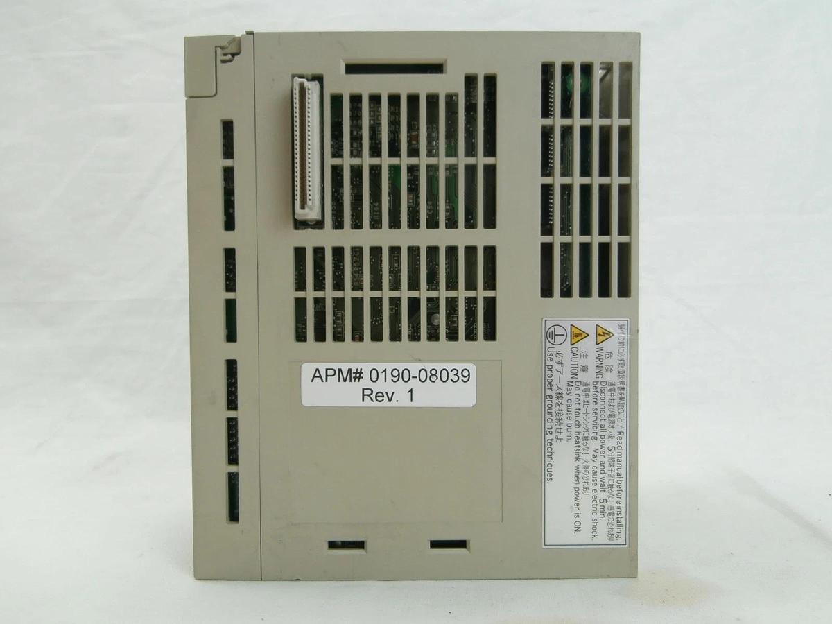 Used Yaskawa Electric SGDH-04AEY904 Servo Drive SERVOPACK AMAT 0190-08039 Used