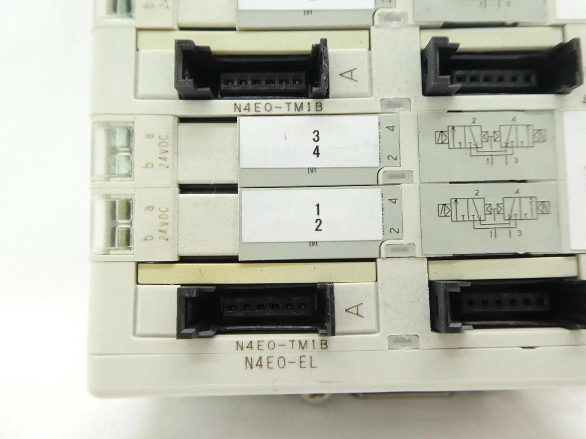 Used CKD N4E0 Series 10-Port Pneumatic Manifold N4E0-ER N4E0-TM1B N4E0-EL Working
