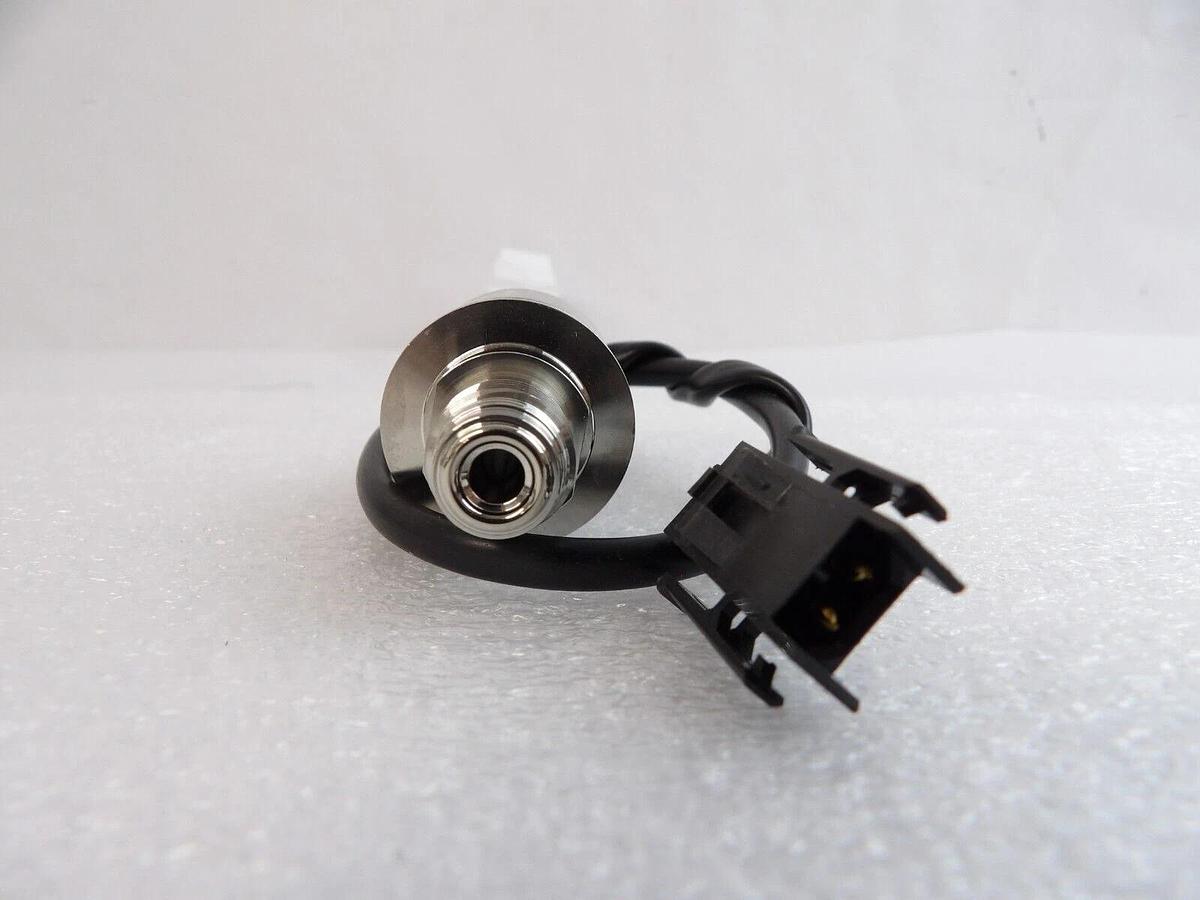 Used UE Precision Sensor Pressure Switch E36W-H420 E36W-H42 Lot of 5 Working