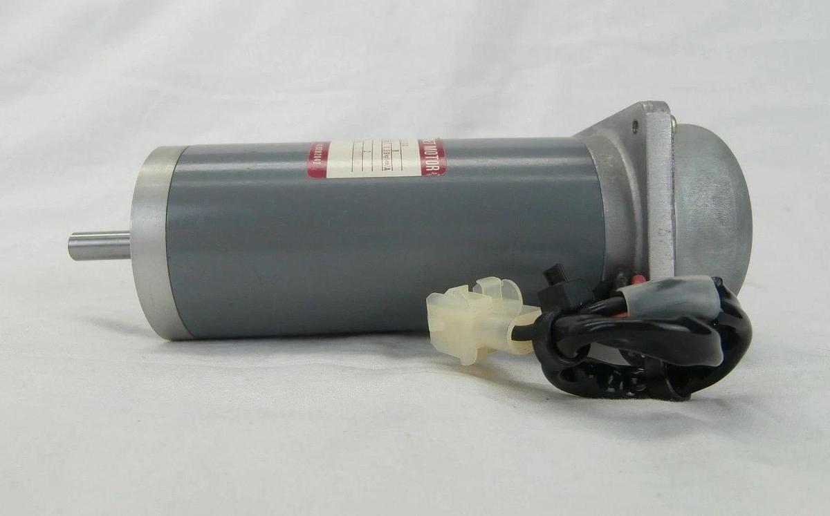 Used Hitachi DCM-05A03-E1200 Permanent Magnet Motor Used Working